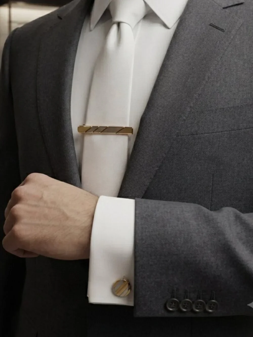 Two-Tone Gold and Silver Diagonal Striped Cufflinks & Tie Clip 3-Piece Set